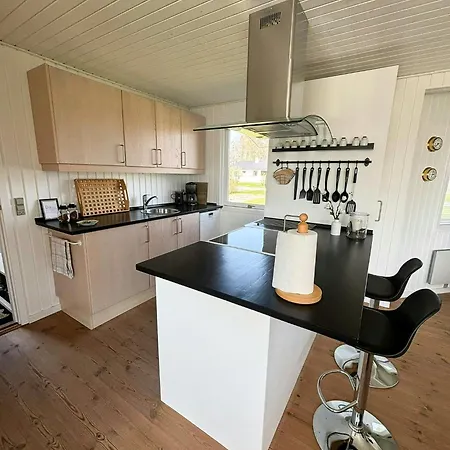 Charming Just 450 M From The Water Hébergement de vacances *