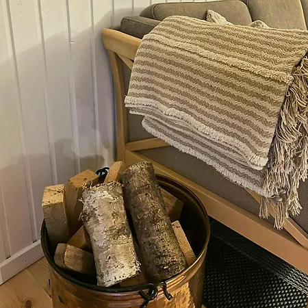 Charming Just 450 M From The Water Ferienhaus